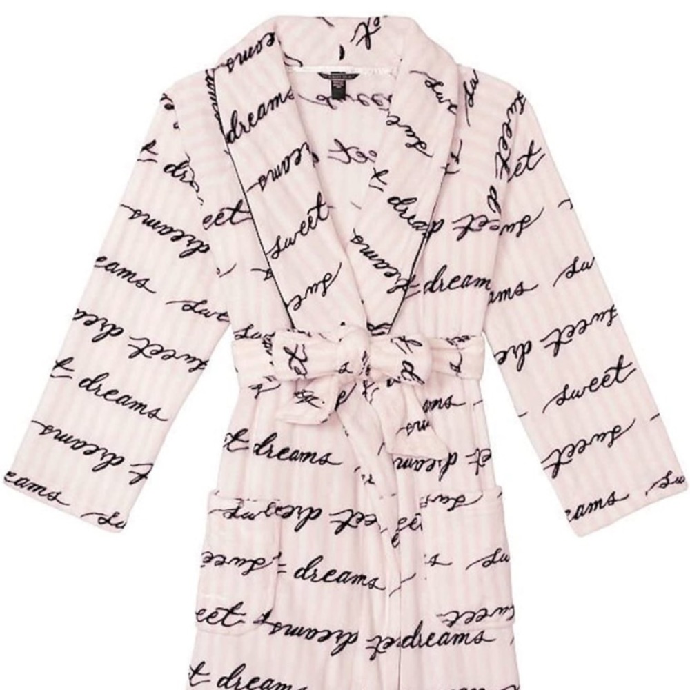 Victoria’s Secret Sweet Dreams Robe